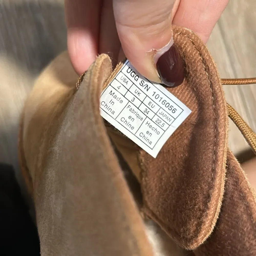 UGG boys Reiley Chukka Boots